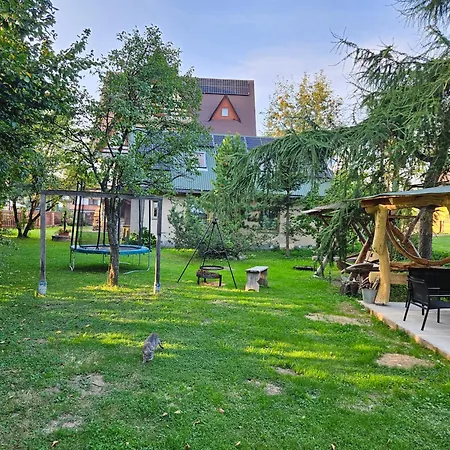 Domek Z Ogrodem Białka Tatrzańska Exterior photo